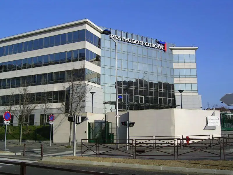Штаб-квартира PSA Peugeot Citroen в Париже