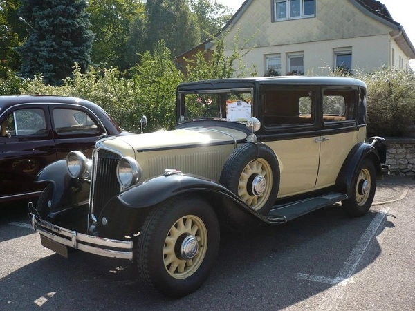 Renault Vivastella 1932 год